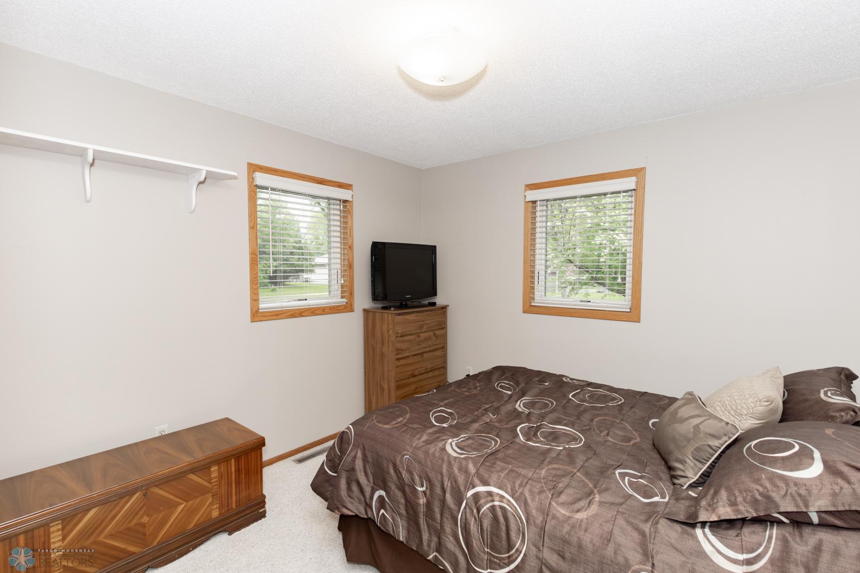 Main floor-bedroom#2