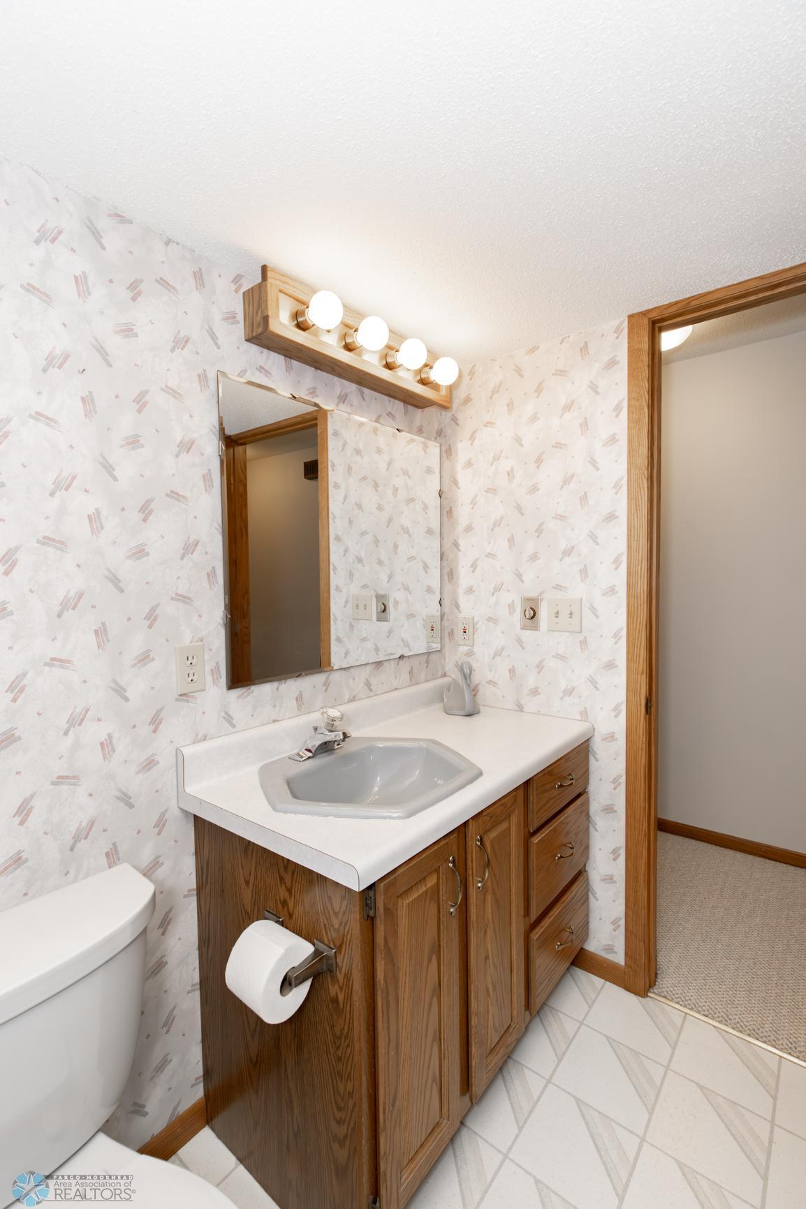 Basement-bathroom#2