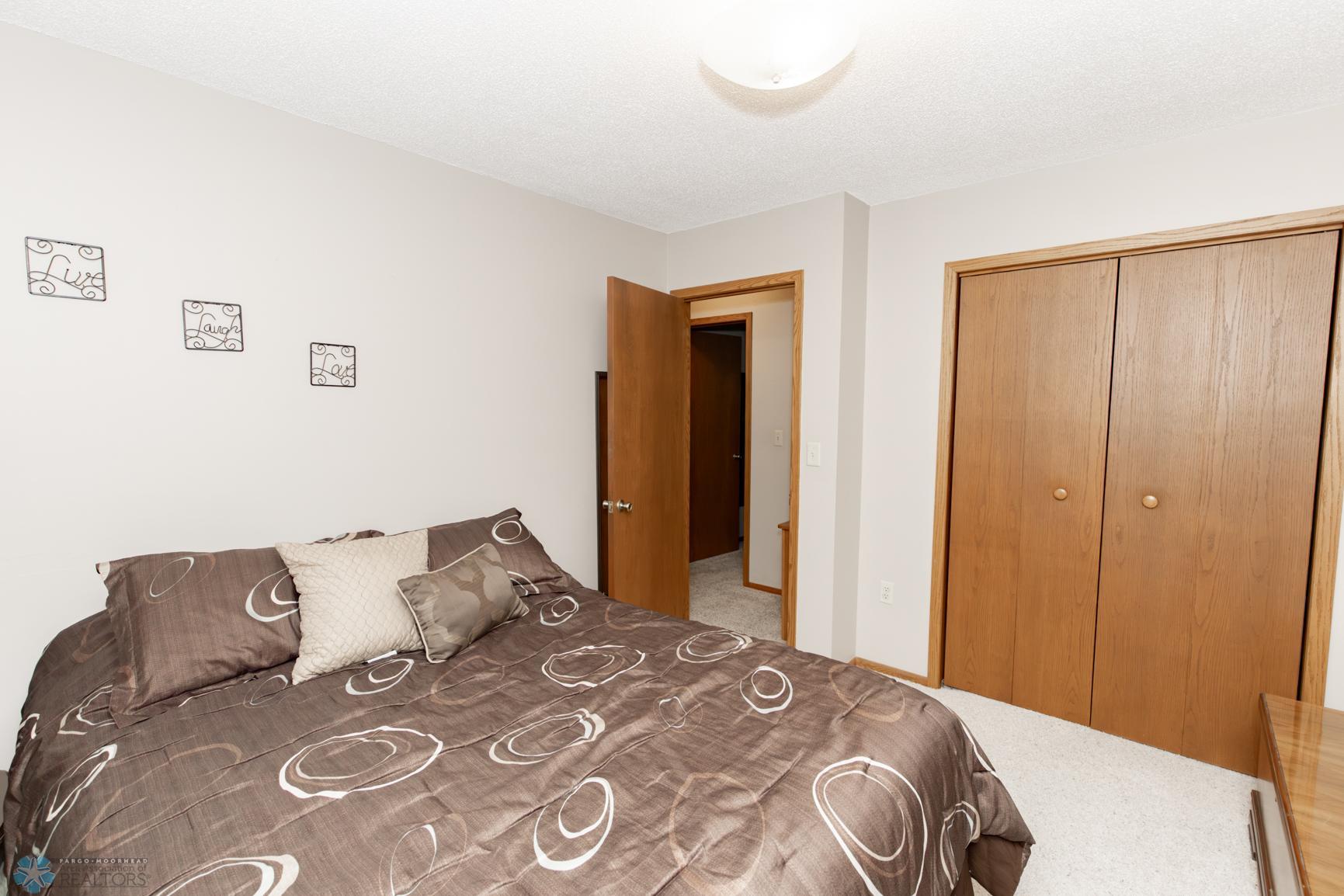 Main floor-bedroom#2