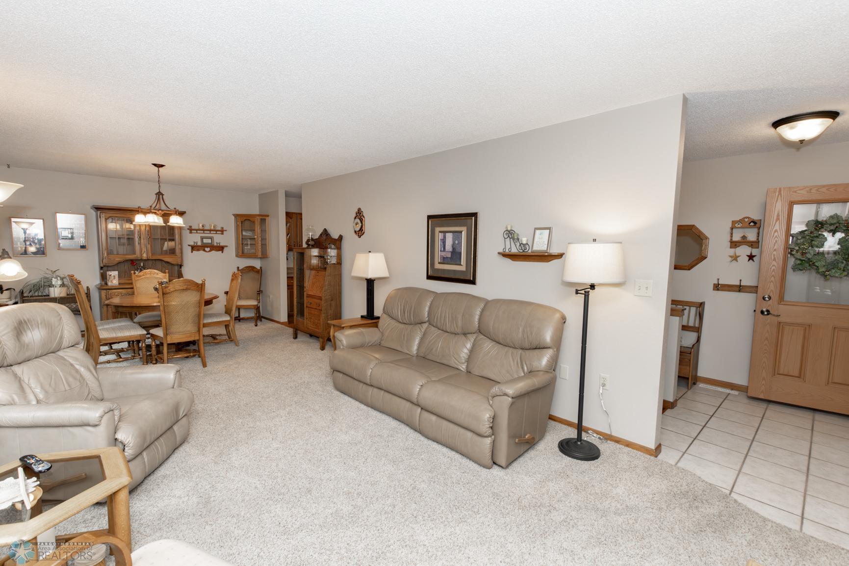 Dining/Living room
