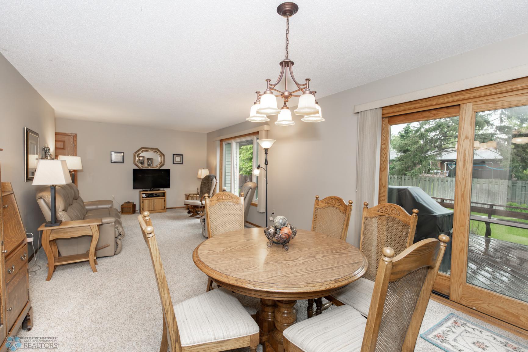 Dining/Living room