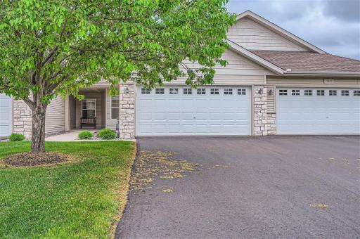 7407 Timber Crest Drive S, Cottage Grove, MN 55016