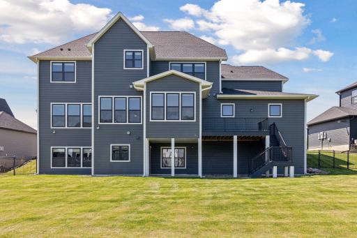 17040 46th Avenue N, Plymouth, MN 55446
