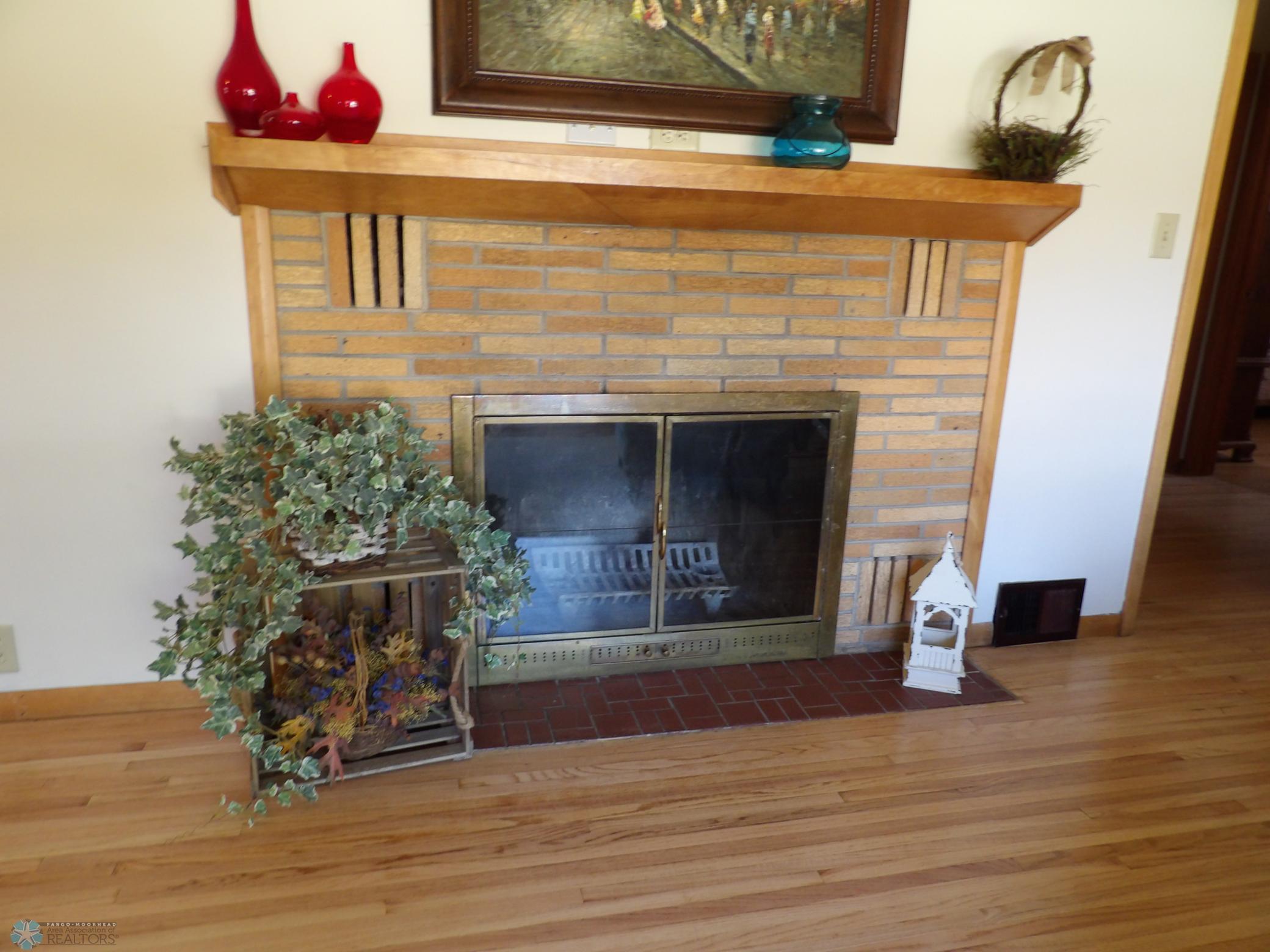 fireplace.JPG