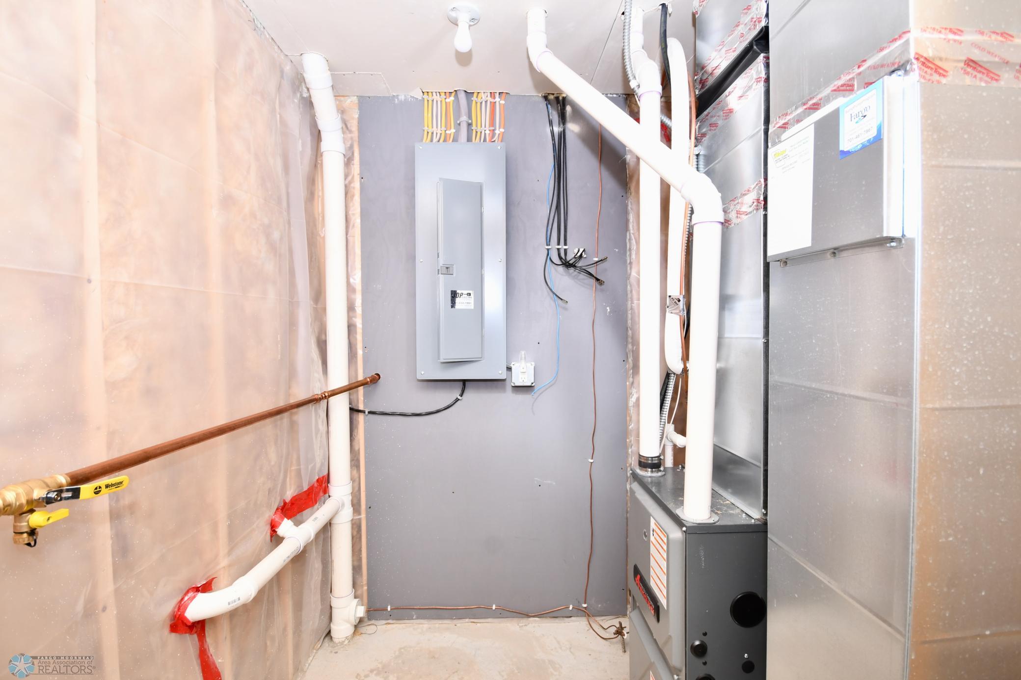Utility Room - Lower