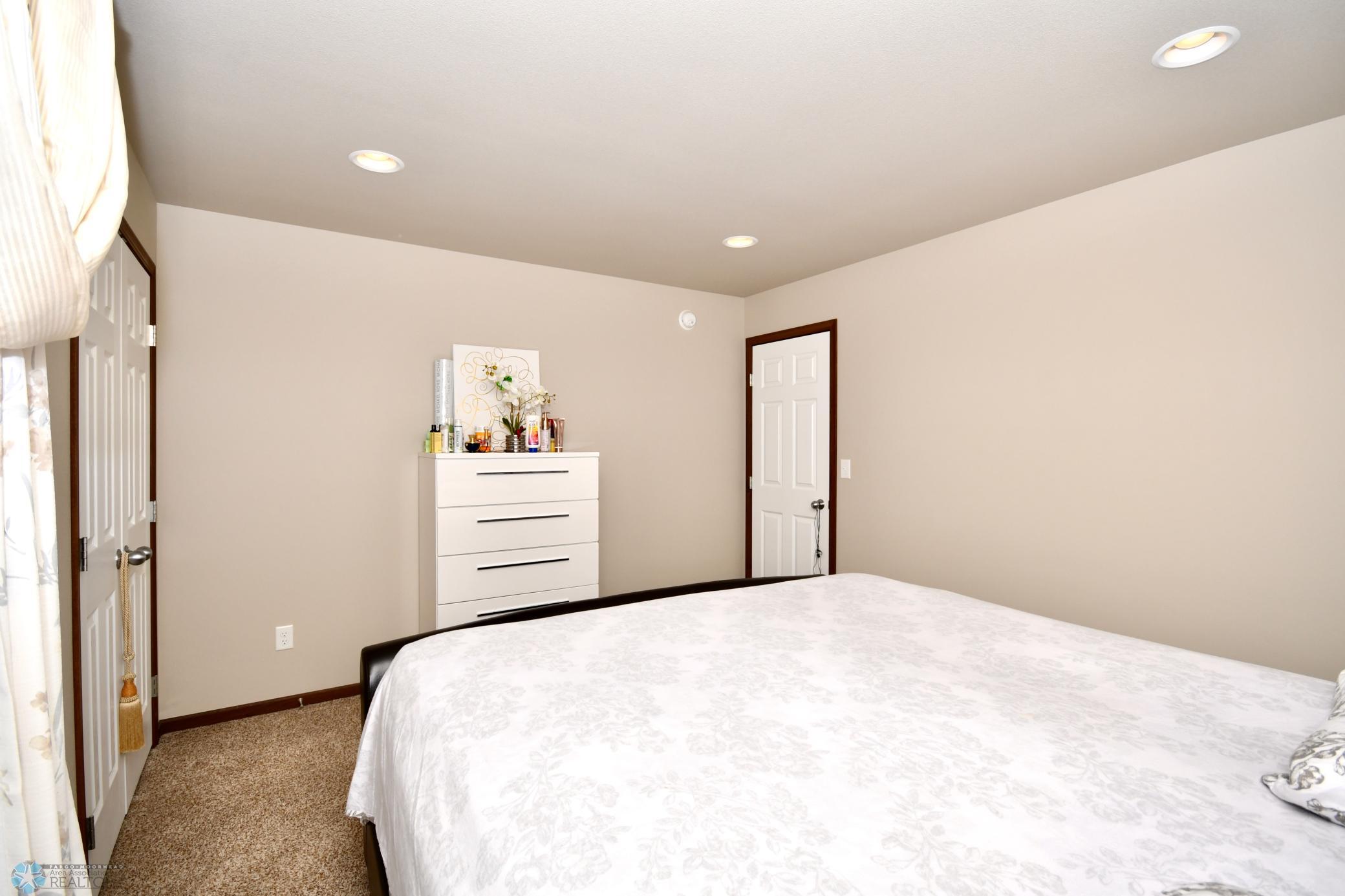 Bedroom #2 - Upper