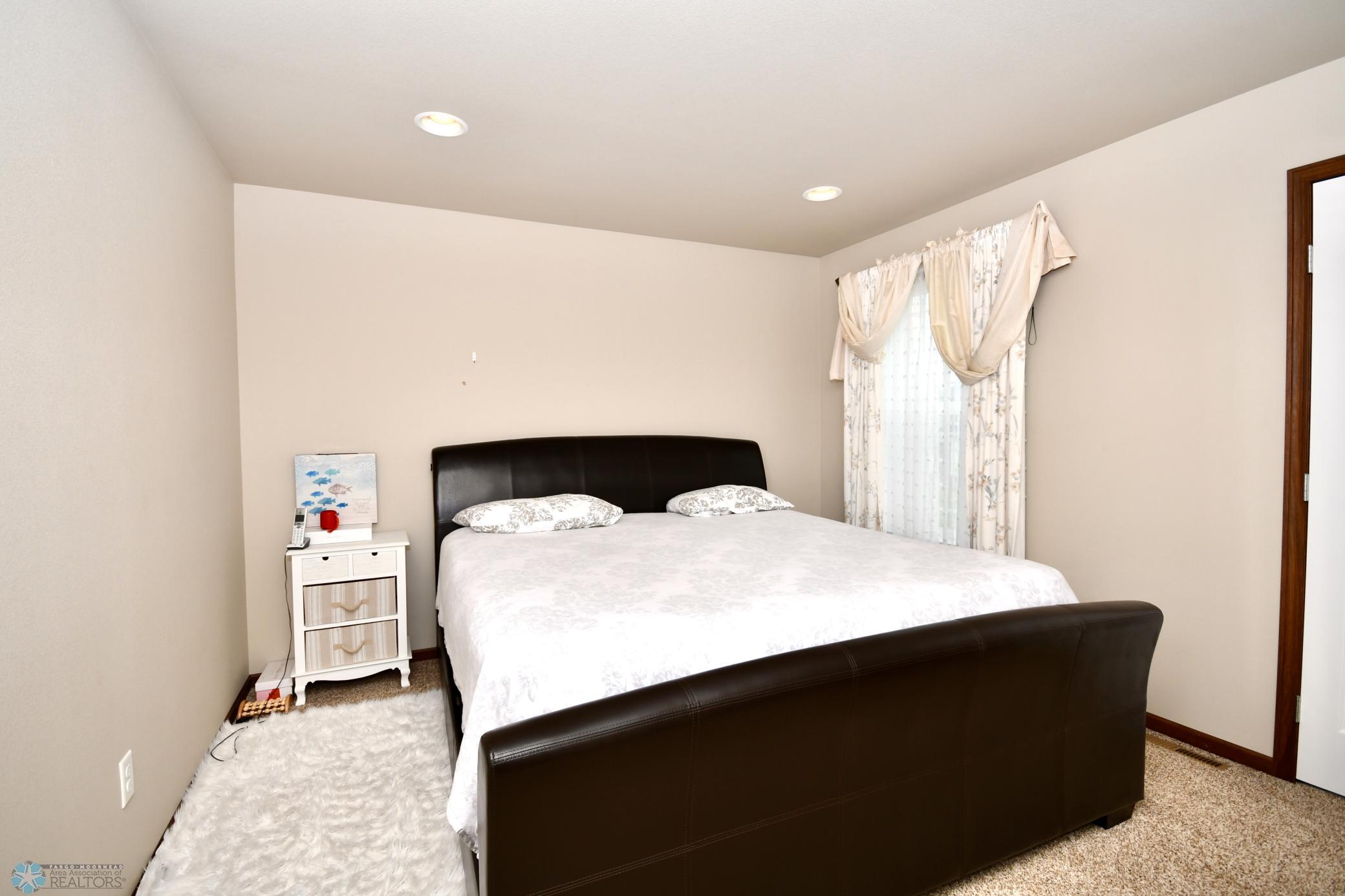 Bedroom #2 - Upper