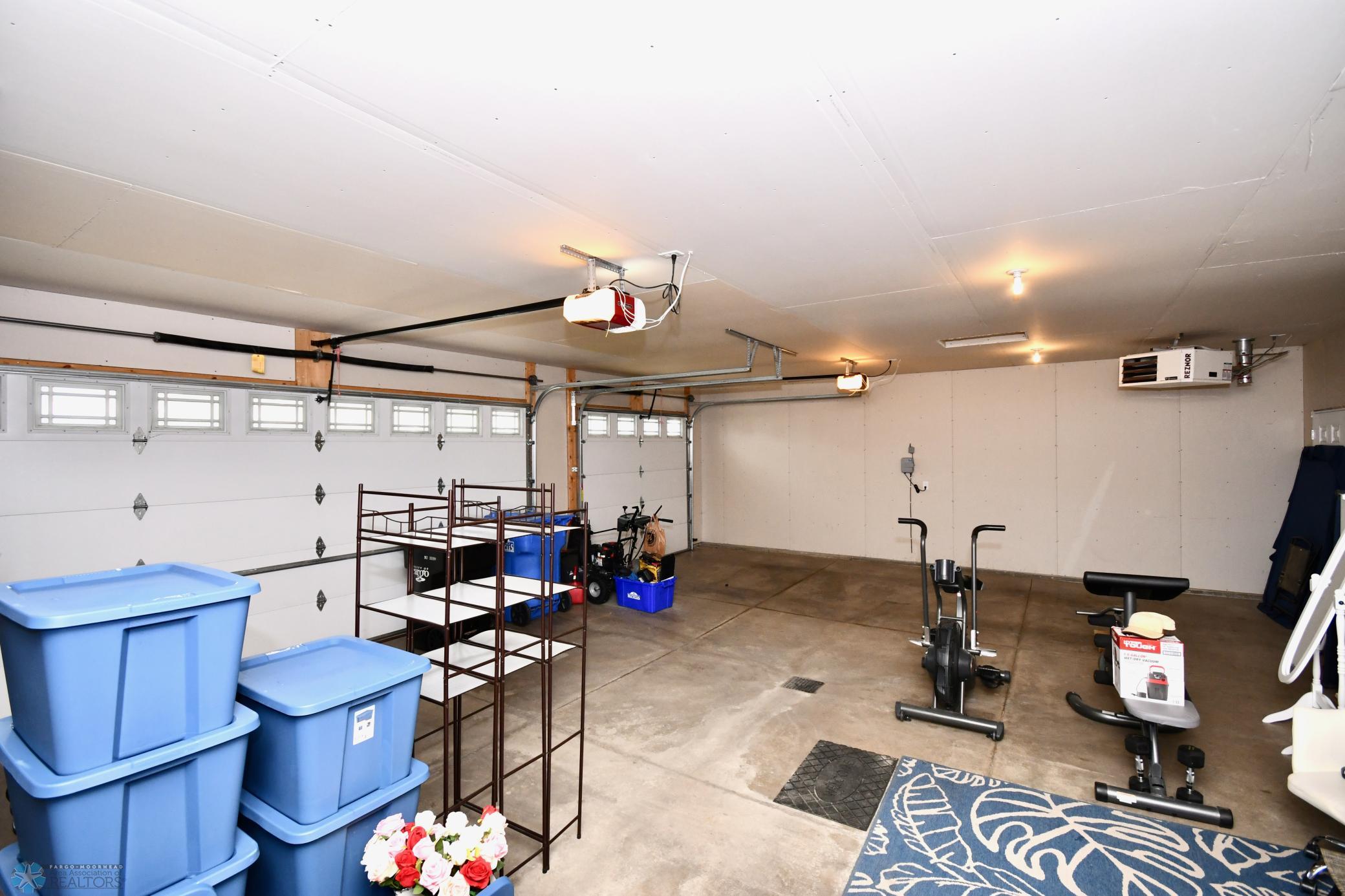 3-Stall Heated & Insulated Garage with Floor Drain