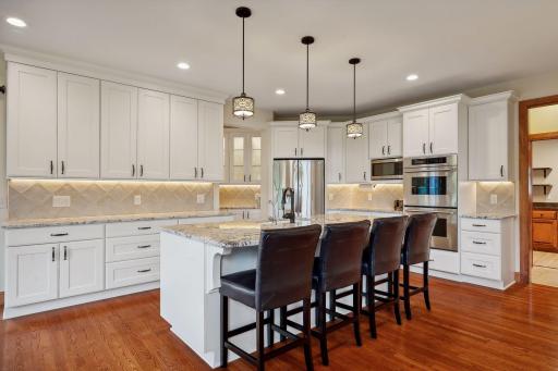 3010 Becker Road, Maple Plain, MN 55359
