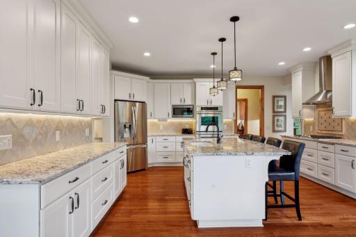 3010 Becker Road, Maple Plain, MN 55359