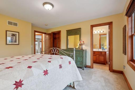 3010 Becker Road, Maple Plain, MN 55359
