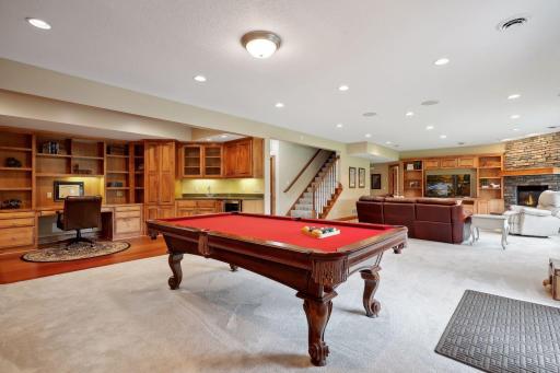 3010 Becker Road, Maple Plain, MN 55359