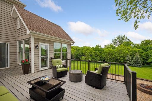 3010 Becker Road, Maple Plain, MN 55359
