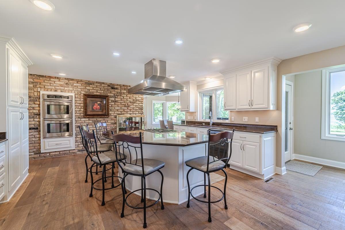 10 Foot Center Island