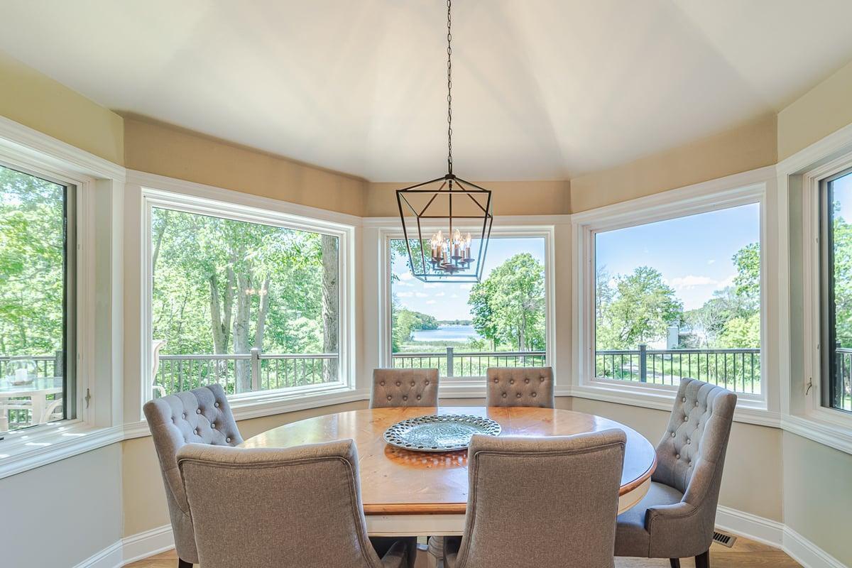 Lakeside Informal Dining