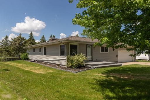 711 Reichels Circle NE, Stewartville, MN 55976
