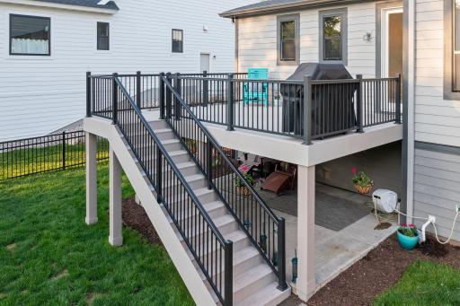 5740 Wooden Cleek Drive, Excelsior, MN 55331