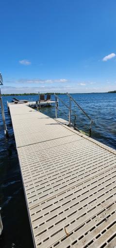 509 S Le Homme Dieu Drive NE, Alexandria, MN 56308