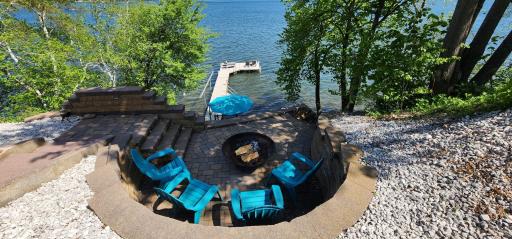 509 S Le Homme Dieu Drive NE, Alexandria, MN 56308