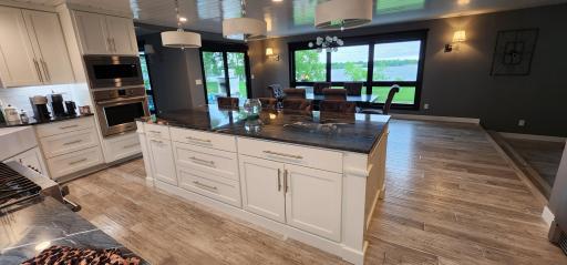 509 S Le Homme Dieu Drive NE, Alexandria, MN 56308