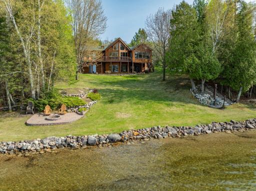 34660 Reginawood Road, Grand Rapids, MN 55744
