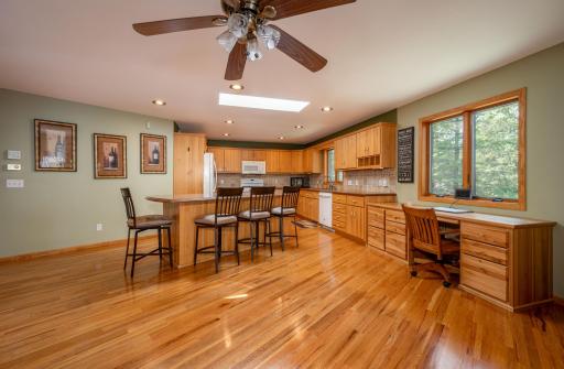 34660 Reginawood Road, Grand Rapids, MN 55744