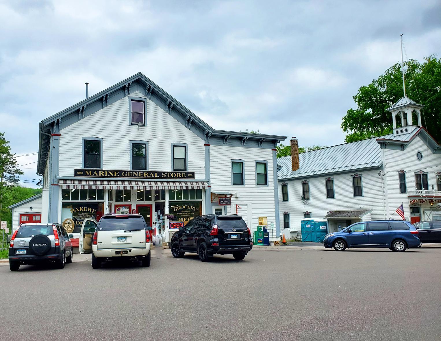 Within easy walking distance of historic, charming and beautiful downtown Marine on St. St. Croix