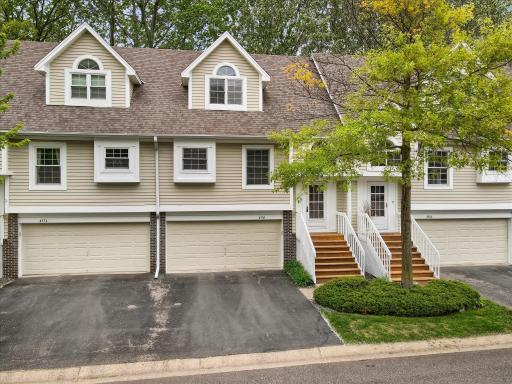 4930 Bayswater Road, Minnetonka, MN 55345