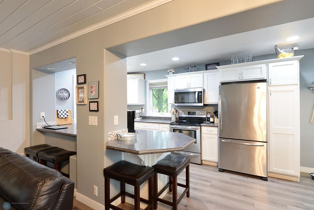 Beautifully Remodeled Kitchen