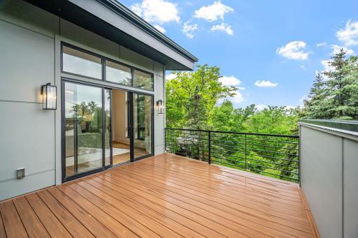 Photo for 1726 Kenwood Parkway, 200, Minneapolis, MN 55405 - Listing #6539817 1726 Kenwood Parkway, 200, Minneapolis, MN 55405