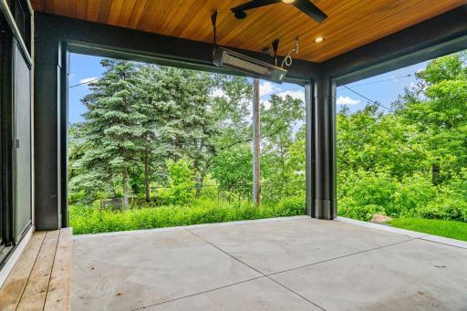 Photo for 1726 Kenwood Parkway, 200, Minneapolis, MN 55405 - Listing #6539817 1726 Kenwood Parkway, 200, Minneapolis, MN 55405