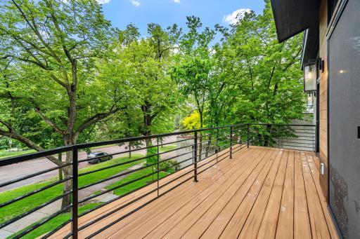 Photo for 1726 Kenwood Parkway, 200, Minneapolis, MN 55405 - Listing #6539817 1726 Kenwood Parkway, 200, Minneapolis, MN 55405