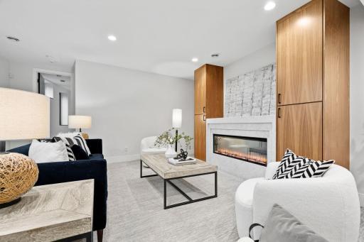 Photo for 1726 Kenwood Parkway, 200, Minneapolis, MN 55405 - Listing #6539817 1726 Kenwood Parkway, 200, Minneapolis, MN 55405