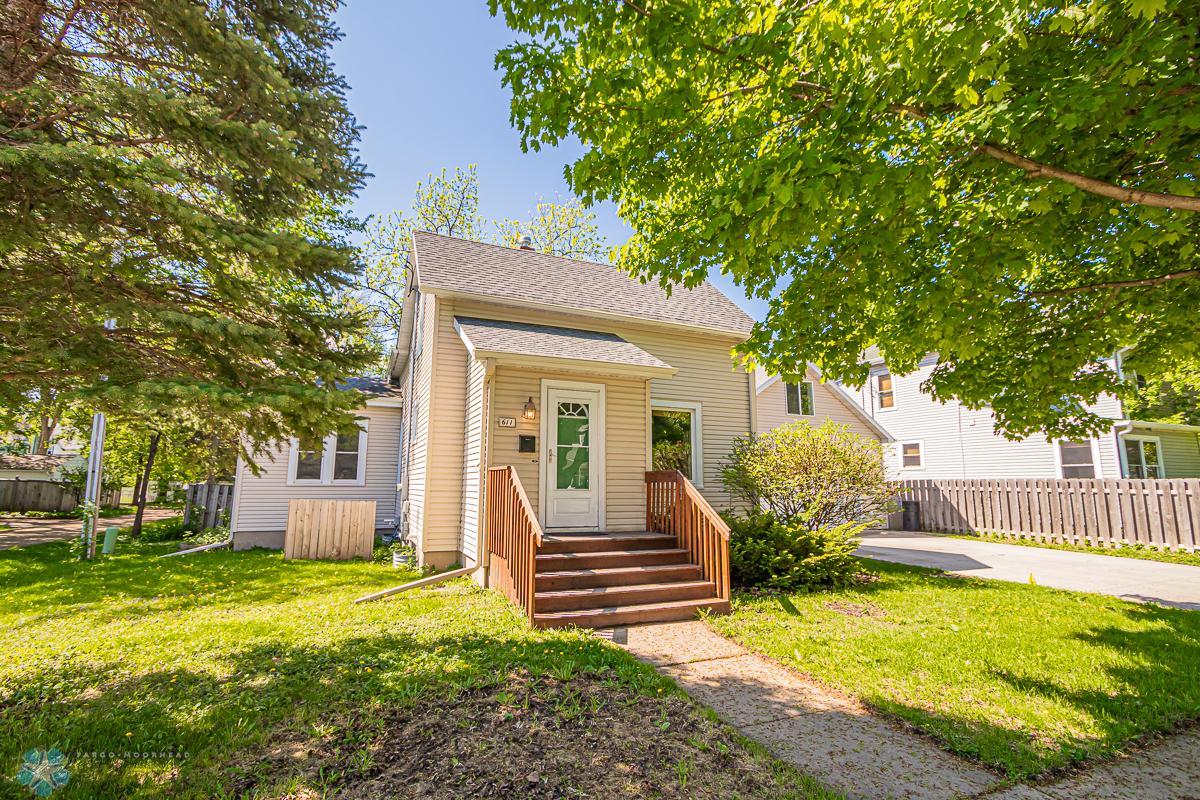 611 5th Ave S, Moorhead, MN 56560-35.jpg