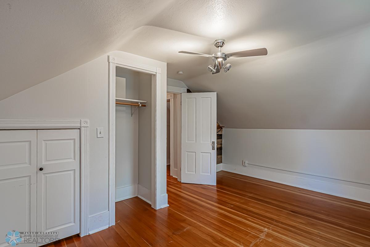 611 5th Ave S, Moorhead, MN 56560-22.jpg
