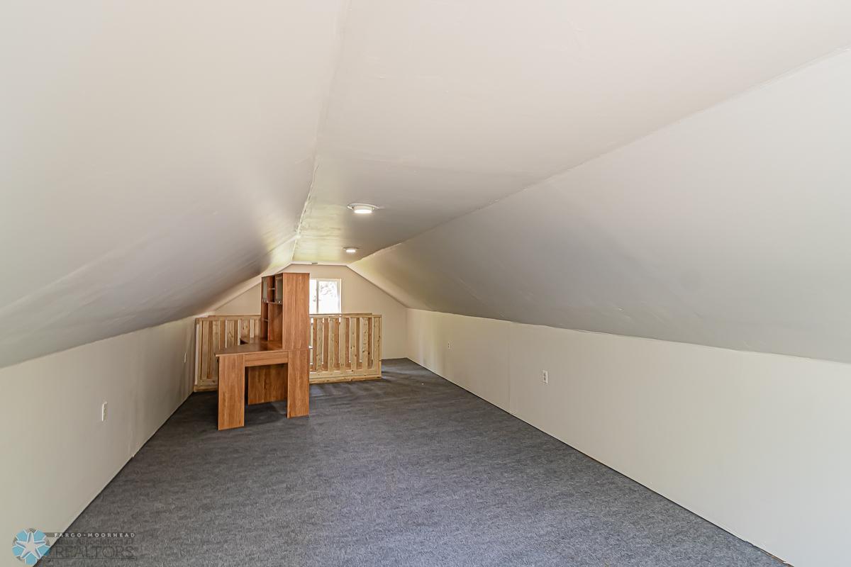 611 5th Ave S, Moorhead, MN 56560-34.jpg