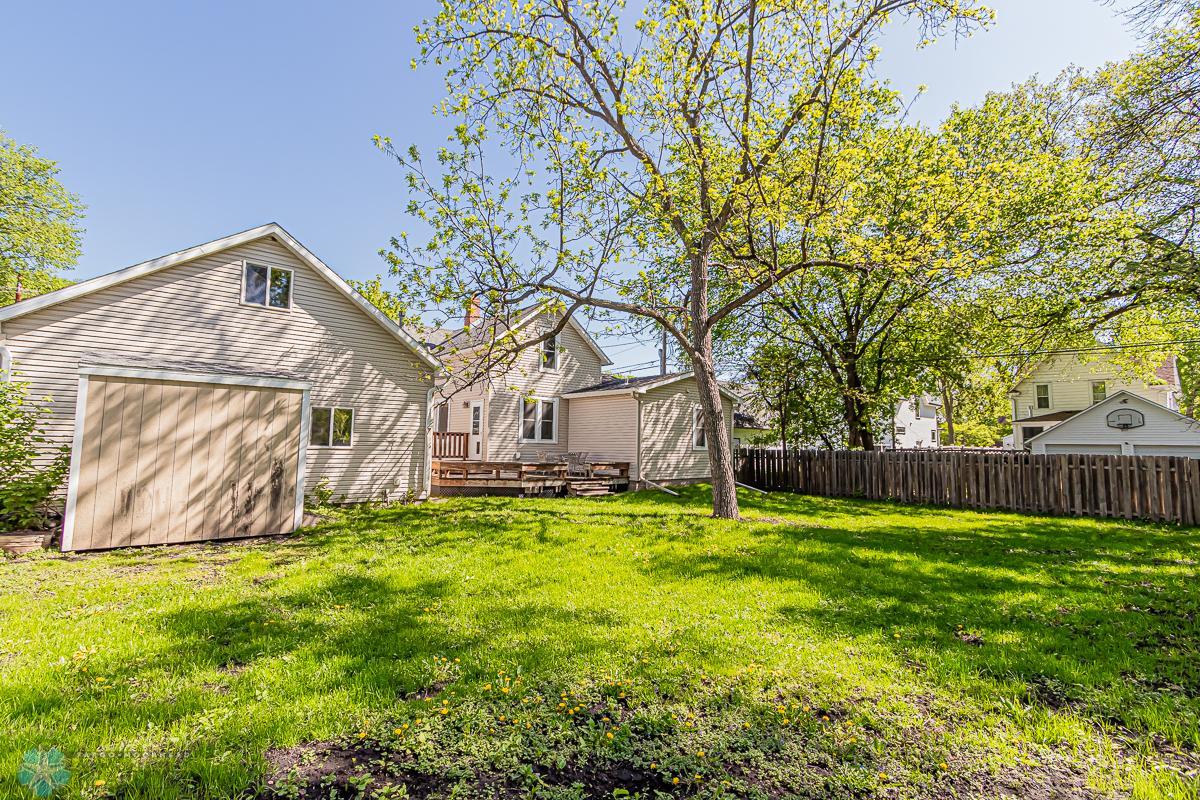 611 5th Ave S, Moorhead, MN 56560-30.jpg