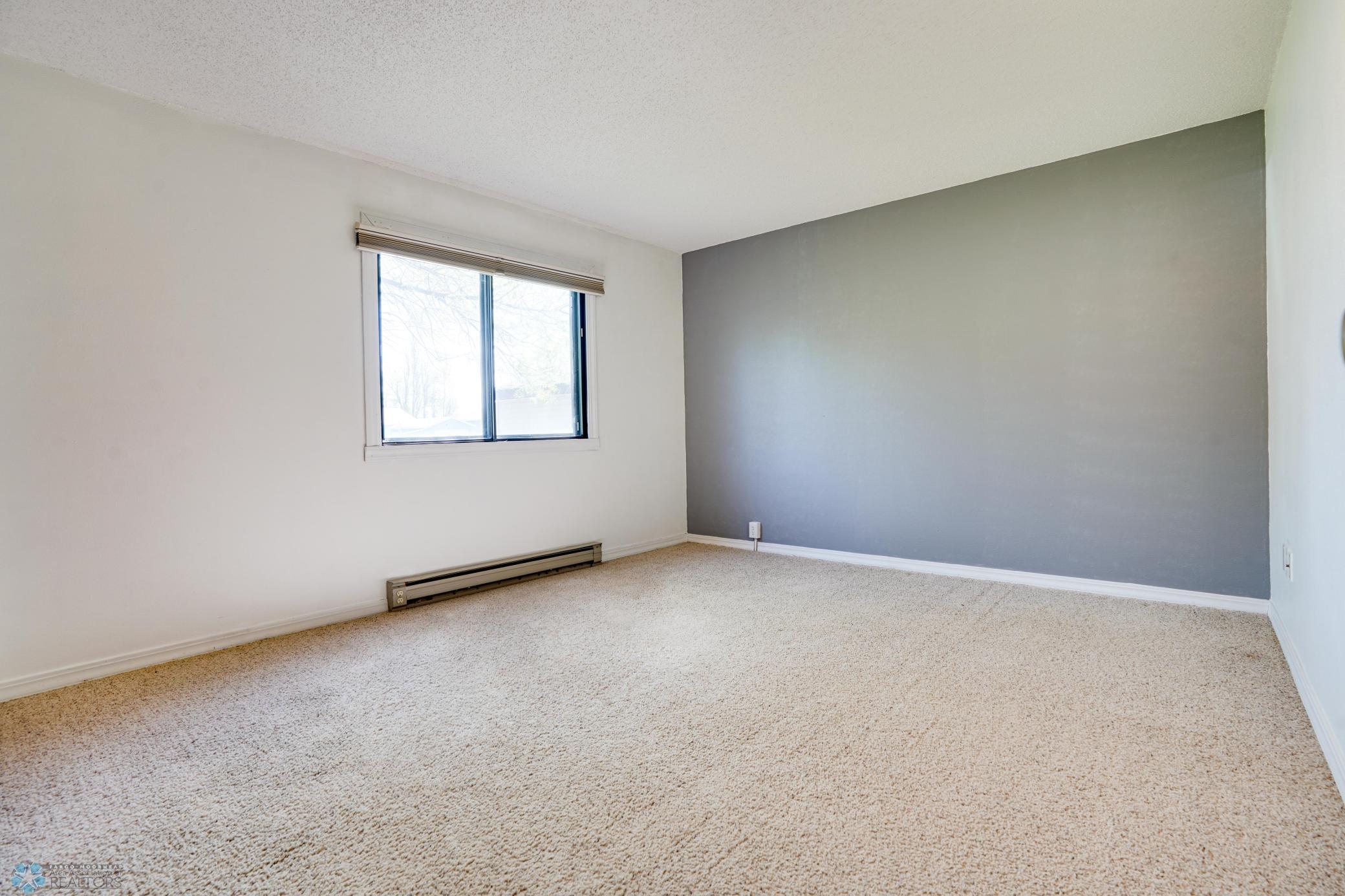 Bedroom 2 w/ Accent wall