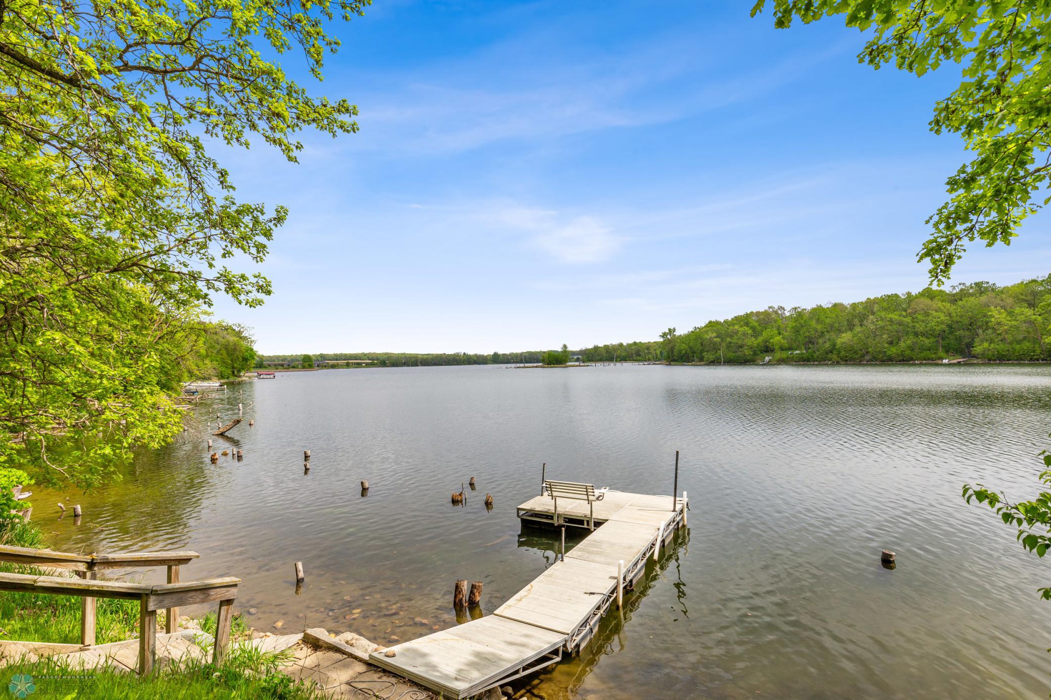 Pete Lake - no public access (landowners share use of a private access)