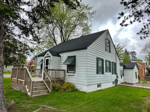 145 5th Street, Moose Lake, MN 55767