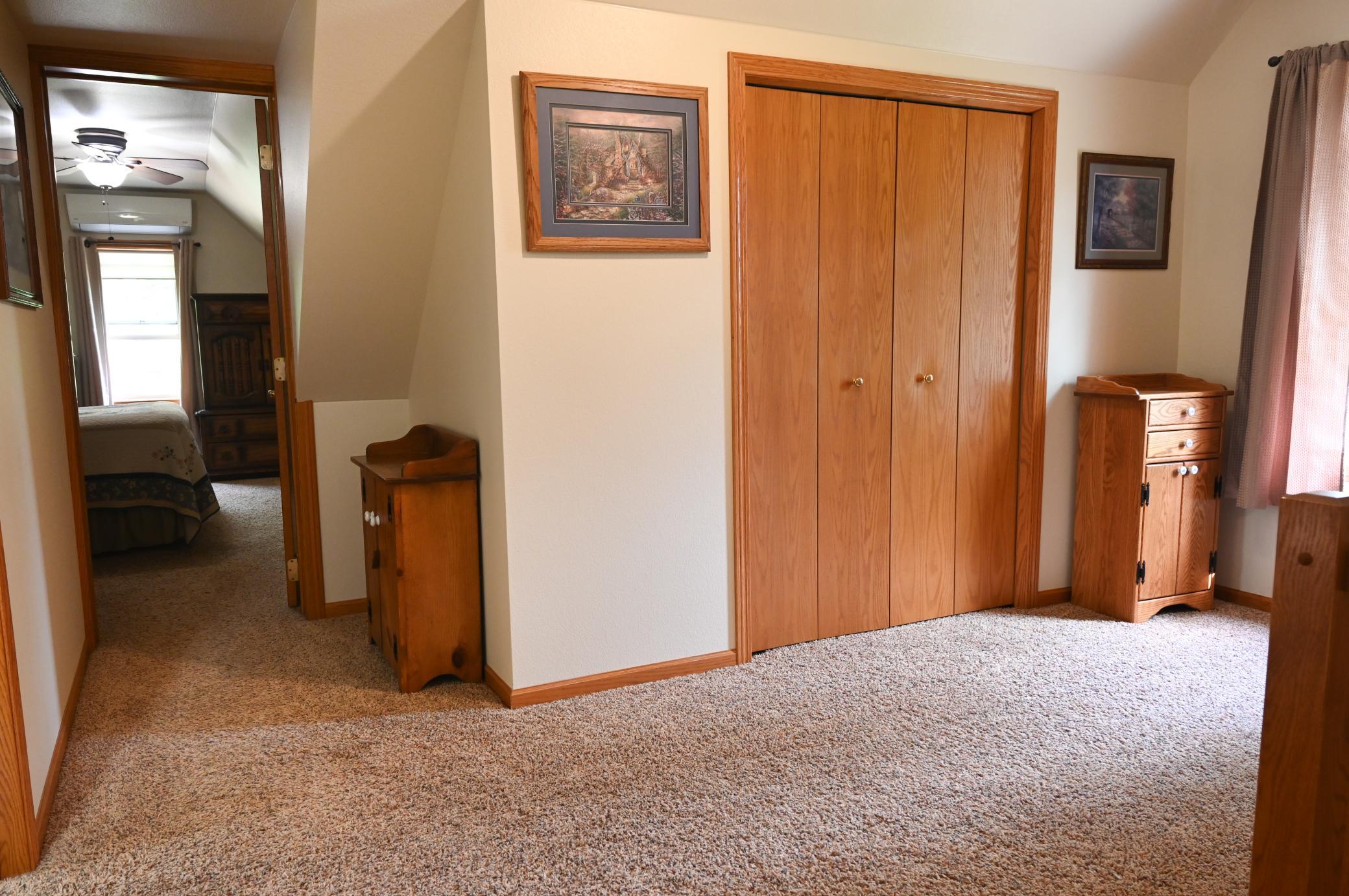 Landing/sitting area