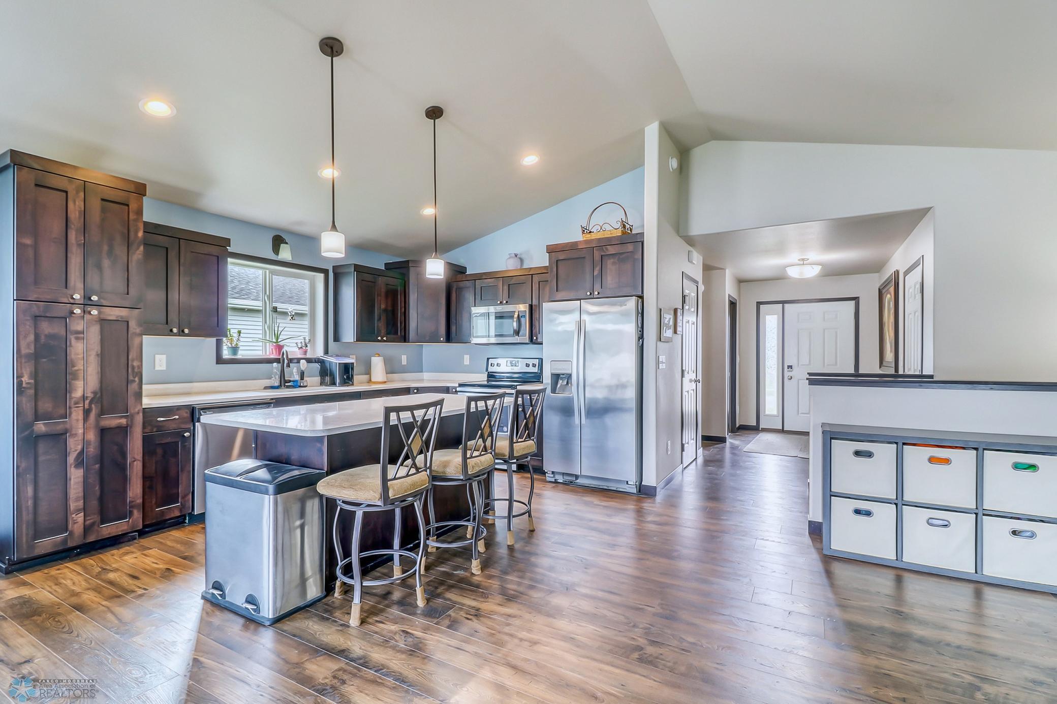 Kitchen1_3.jpg