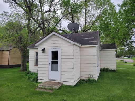 1137 9th Street, Westbrook, MN 56183