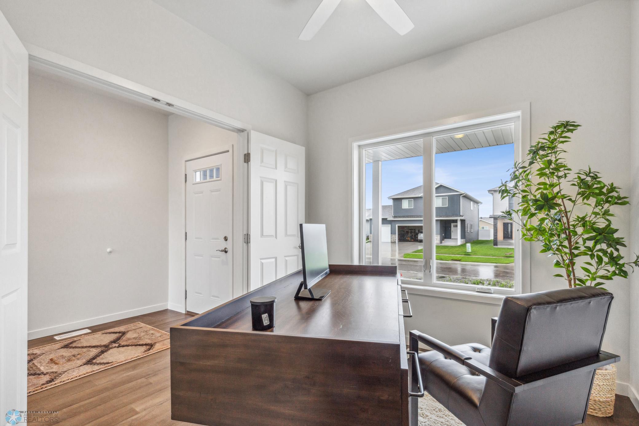 Bedroom or Office