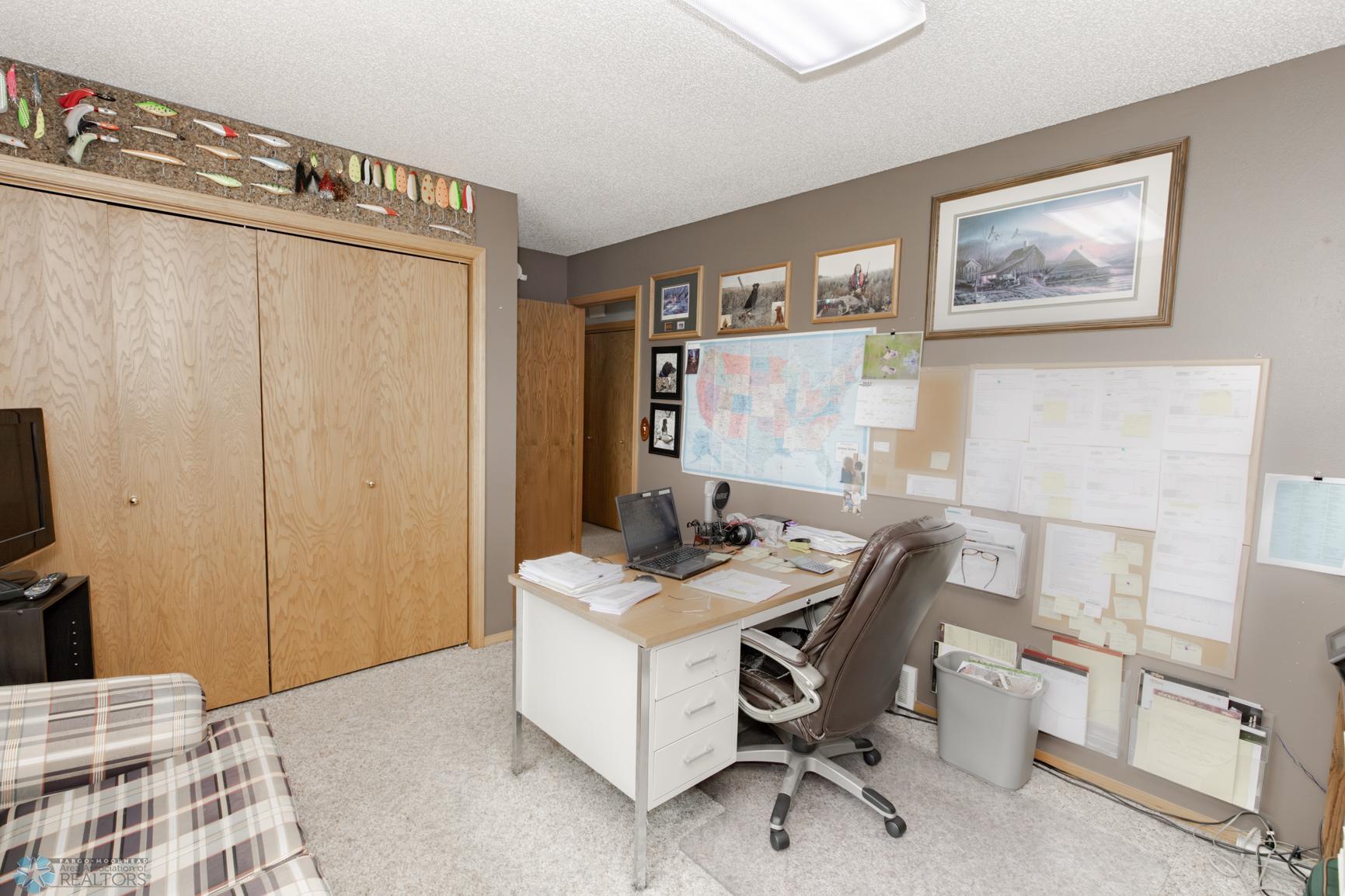 Bedroom 4/Office