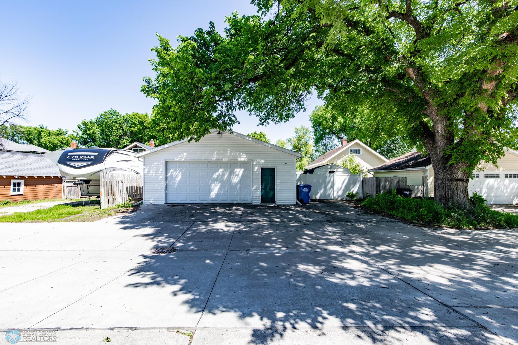 Garage/Alley Access