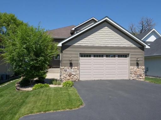 3900 Sunset Dr Spring Park MN 55384 USA-001-018-Garage-MLS_Size.jpg