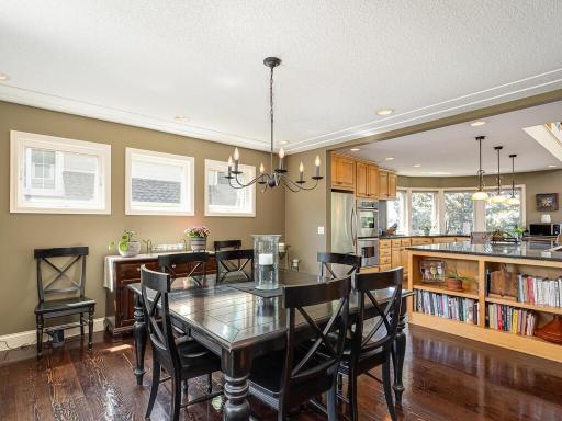 3900 Sunset Dr Spring Park MN 55384 USA-049-058-Dining Room-MLS_Size.jpg