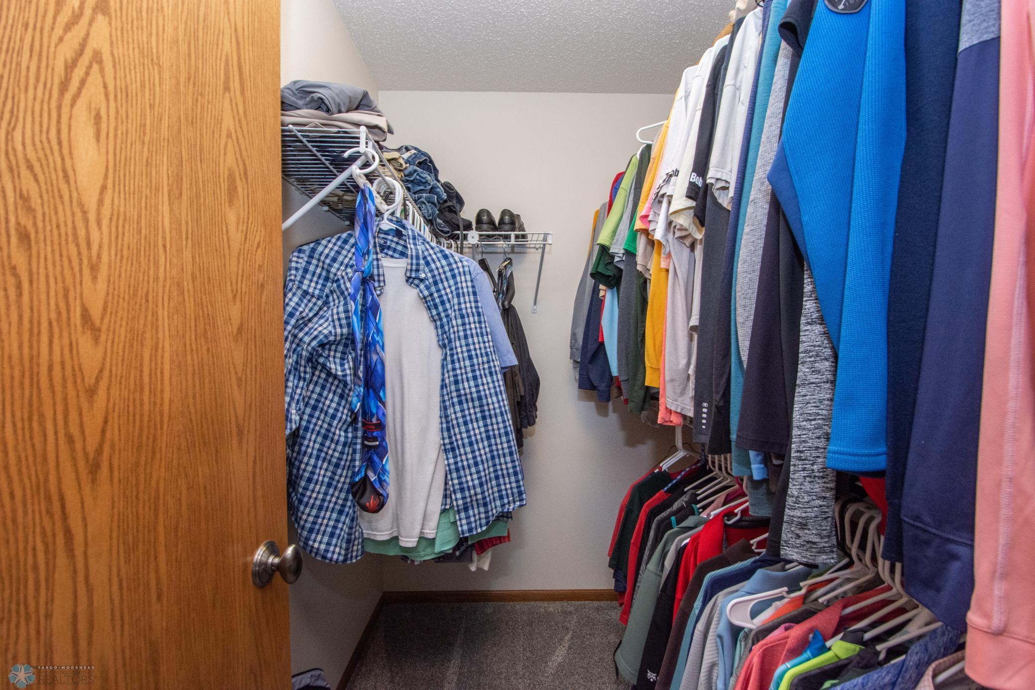 Main Bedroom Walk in Closet