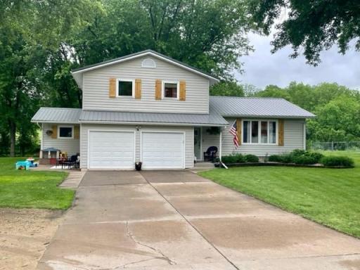 1273 Sherry Drive, Minnesota City, MN 55959
